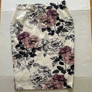 Jules  Leopold floral Pencil Skirt  Size Small